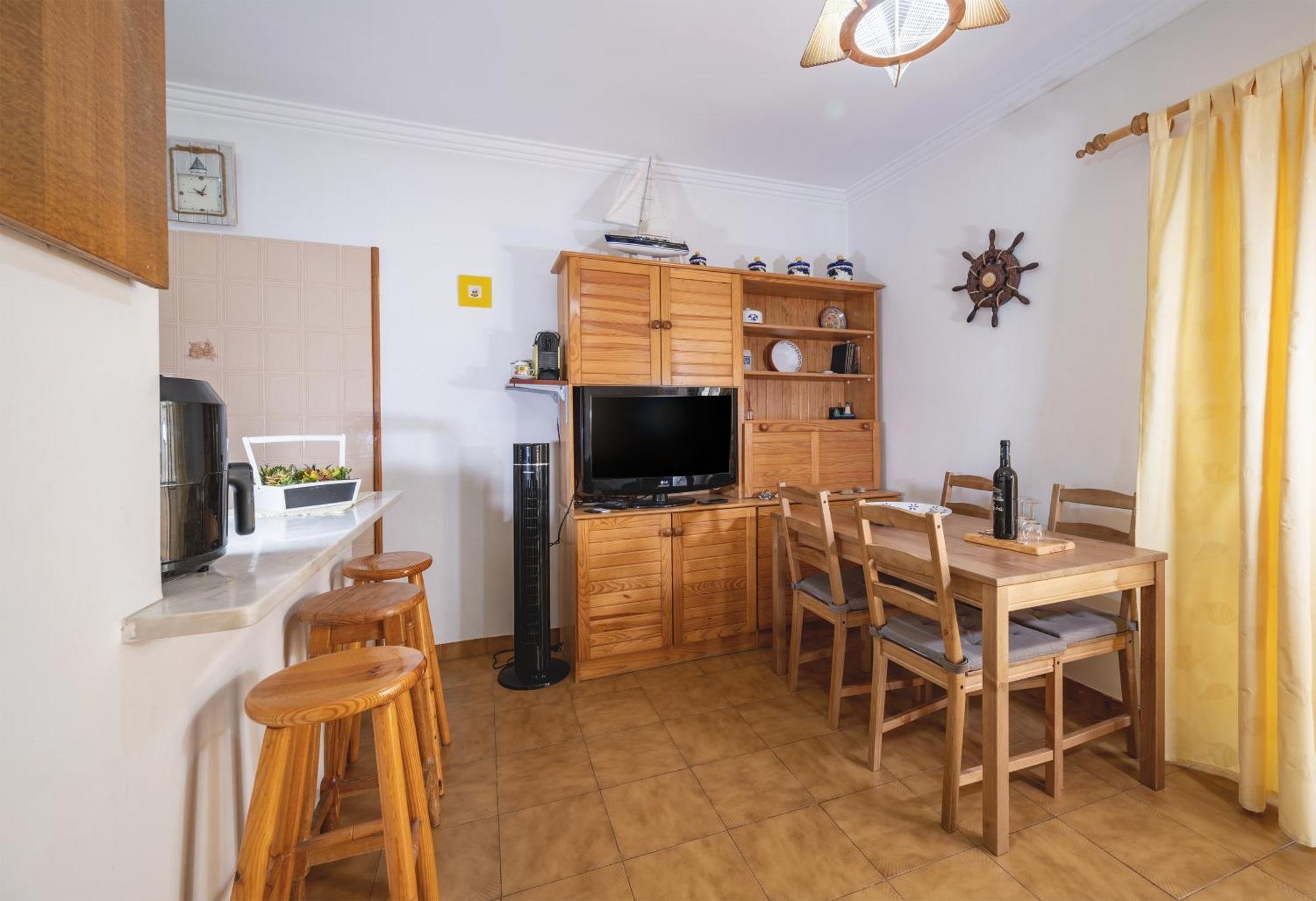 Cozy Apartment Near The Beach In Costa De Caparica Kültér fotó